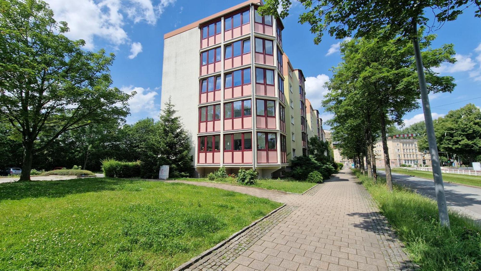 Citycenter Apartment - Bigtv-Ps4-Netflix-Parking Chemnitz Extérieur photo
